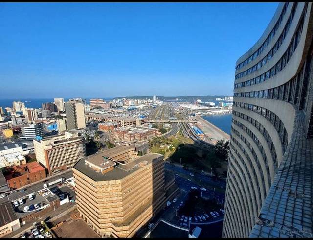 2 BEDROOM APARTMENT FOR SALE IN VICTORIA EMBANKMENT